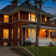 King of the Highlands ♚ HUGE 7BR 6BA->Game Room