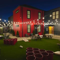 Bungalou "Ultimate Privacy: GOLD" (Sleeps 50)
