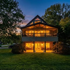 Rock and Roll Riverhouse