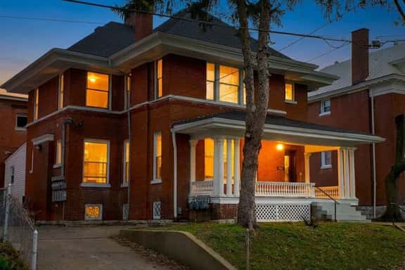 King of the Highlands ♚ HUGE 7BR 6BA->Game Room - Image 1