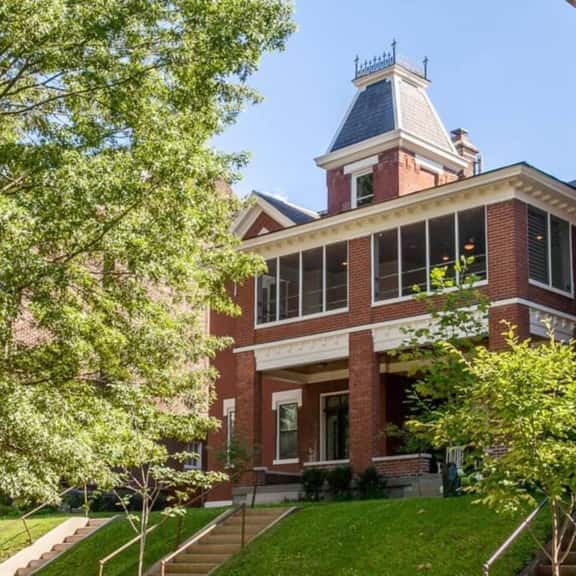 Highlands Prime 8BR 6BA w/KINGS |.Parking - Image 1