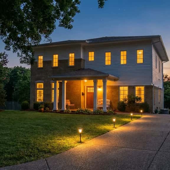 Luxury Home Near Downtown, Highlands, Expo & More! - Image 1